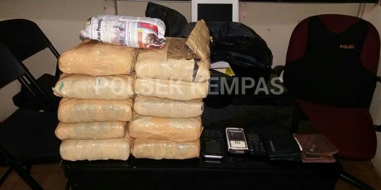 Polres Indragiri Hilir gagalkan transaksi ganja 10 Kg