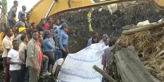 48 Orang tewas tertimbun sampah longsor di Ethiopia
