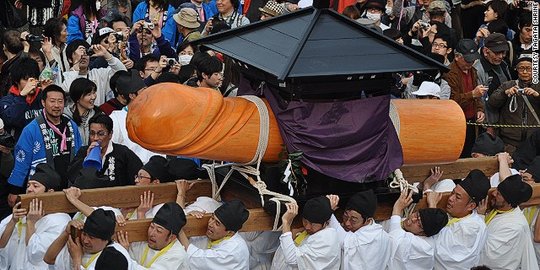 7 Tradisi Jepang yang berkaitan dengan seks dan makna di baliknya