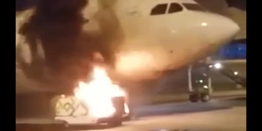 Pesawat Garuda parkir di Bandara Soekarno-Hatta nyaris terbakar