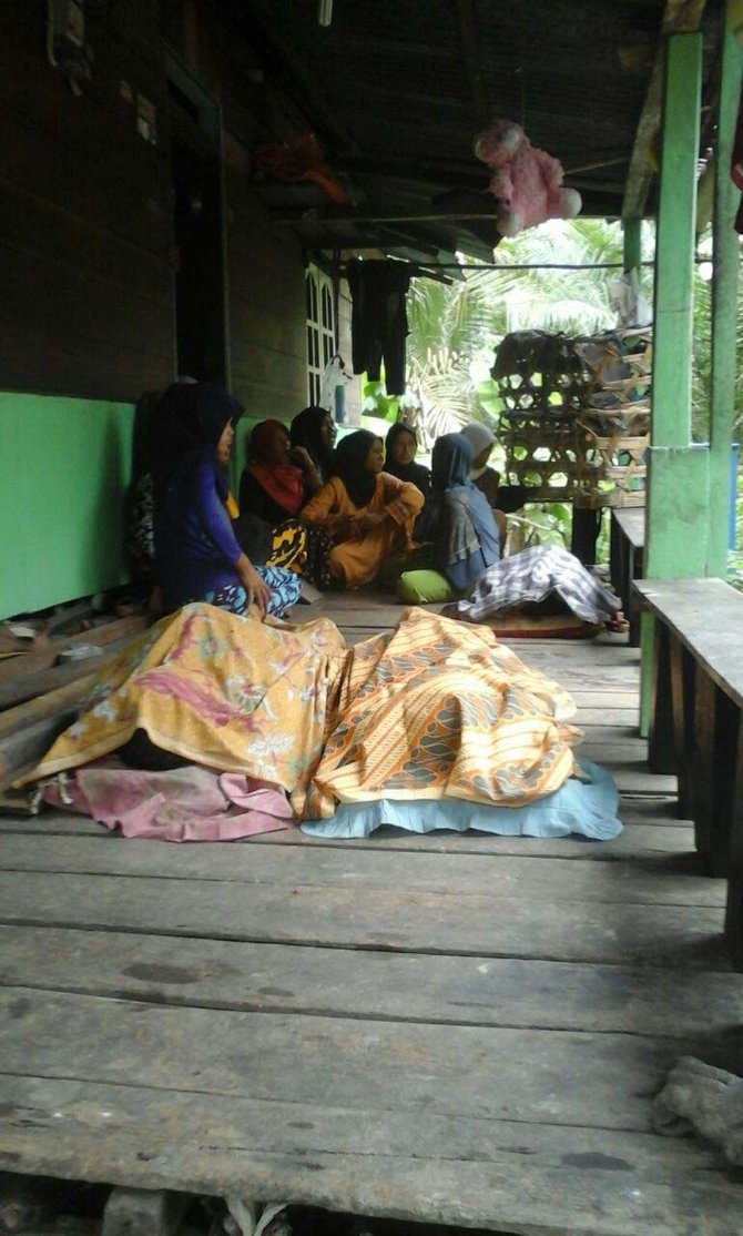 satu keluarga tewas tersengat listrik jebakan babi