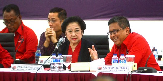 Banyak warga DKI tak dapat C6, Megawati tegur Tjahjo Kumolo