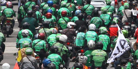 Buntut bentrokan, GO-JEK & sopir taksi mediasi di Polresta Solo