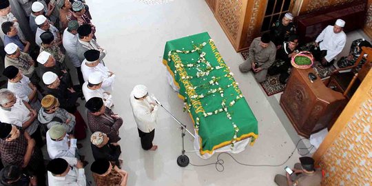 Ahok nilai KH Hasyim Muzadi guru yang menjunjung persatuan