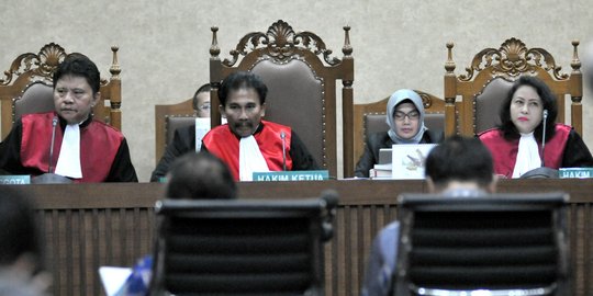 Bantahan Irman terhadap mantan Sekjen Kemendagri soal kasus e-KTP