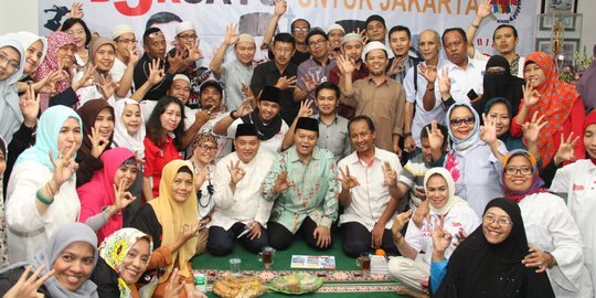 HNW minta relawan Anies-Sandi raih kemenangan 80 persen suara