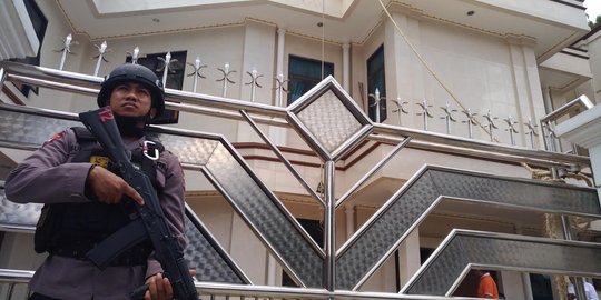Kasus pungli di TPK Palaran, rumah tersangka Heri Susanto digeledah
