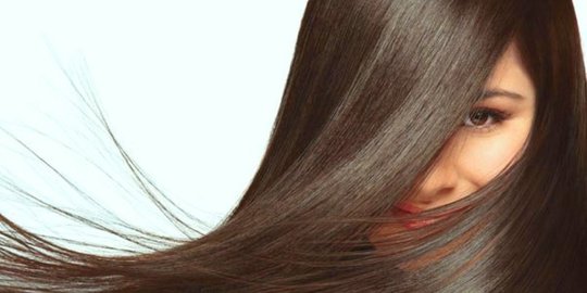 4 Khasiat yang didapat dari mengoleskan minyak vitamin E pada rambut