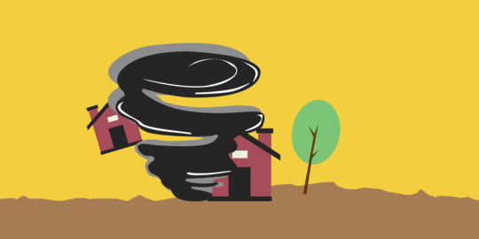 Ratusan rumah rusak akibat puting beliung di dua kecamatan di Malang