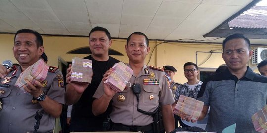 tronton di terminal peti kemas palaran dicabut rev1