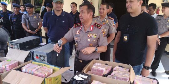 dus isi uang rp 61 miliar rev1
