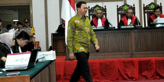 Ingin kasus Ahok segera beres, hakim gelar sidang 2 kali sepekan