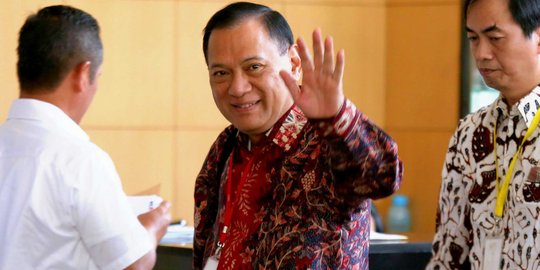 Lagi di luar negeri, Agus Marto absen sidang ketiga kasus e-KTP