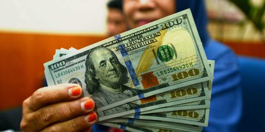 Rupiah dibuka menguat tipis ke level Rp 13.328 per USD