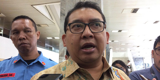 Beda sama Fahri Hamzah, Fadli Zon tak setuju anggota KPU dari parpol