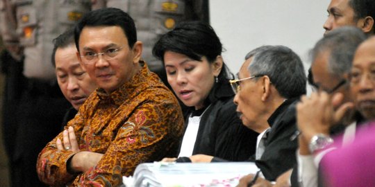 Ahok besuk warga sakit di Cilincing, tawarkan bantuan kursi roda