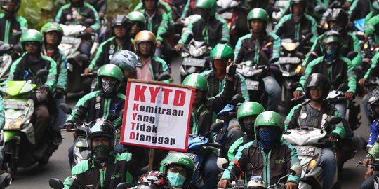 Sopir angkot di Depok demo pekan depan, ojek online pilih libur