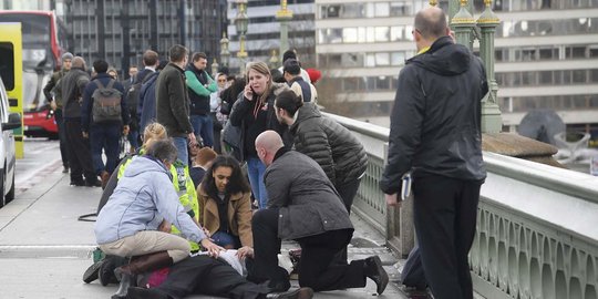 Pelaku penyerangan di London mantan guru yang tak suka bergaul