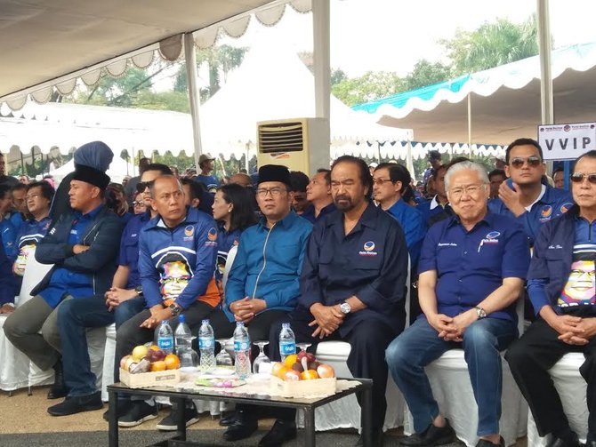 ridwan kamil dan surya paloh