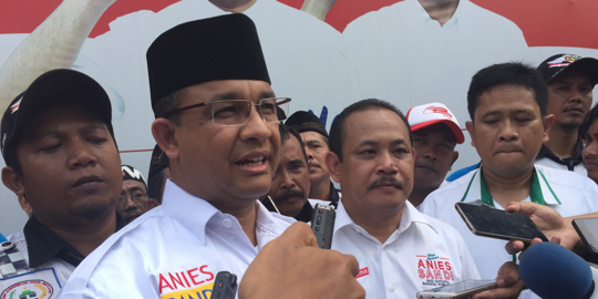 Anies soal Ahok tawarkan program lansia: Selama ini ngapain?