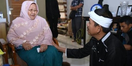 Dedi Mulyadi temui ibu yang digugat anak Rp 1,8 M sebelum sidang