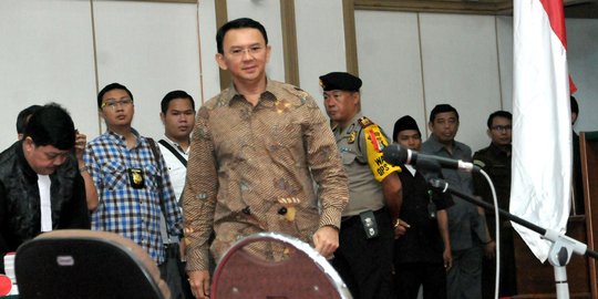 Lapor polisi disebut strategi kampanye, ini reaksi kubu Ahok