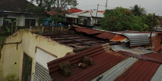 9 Rumah di Medan rusak diterjang puting beliung