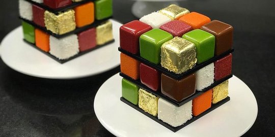Warna-warni cantik cake rubik meriahkan Instagram