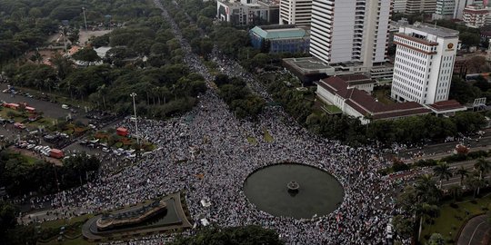 Pandangan udara massa aksi 313 banjiri Ibu Kota