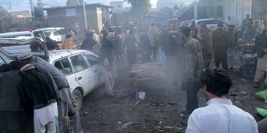 Ledakan bom di masjid Pakistan saat salat Jumat, 22 orang tewas