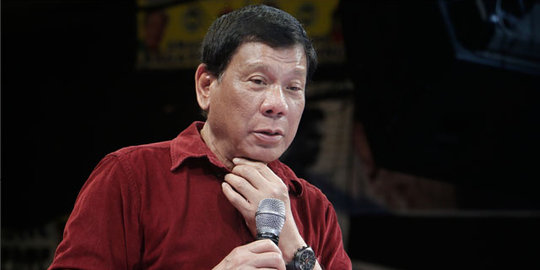 Alami gangguan pernapasan, Duterte ingin larang rokok di Filipina