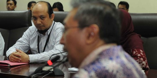 Mendesak pimpinan KPK cabut SP2 Novel Baswedan