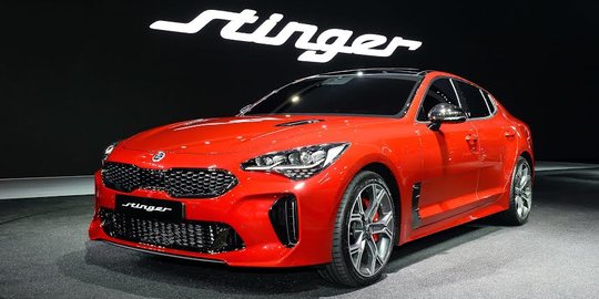 Sedan paling garang KIA Stinger debut di Seoul Motor Show