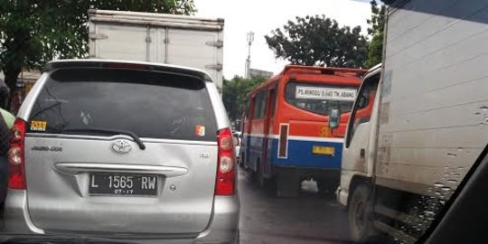 Macet parah, Lenteng Agung menuju Pancoran butuh 3,5 jam