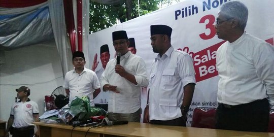 Kubu Anies merasa difitnah soal beredar spanduk 'Jakarta Bersyariah'