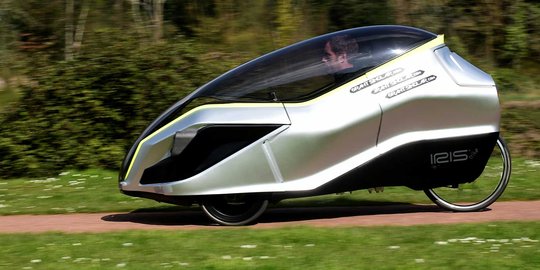 Iris E-Trike, sepeda listrik masa depan yang mampu melesat cepat