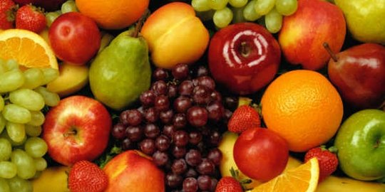 ini yang terjadi pada tubuh saat makan buah di pagi hari