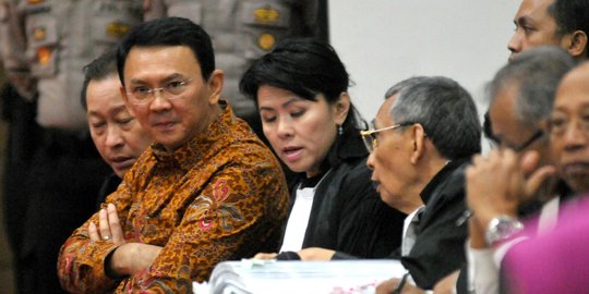 Kubu Ahok minta video Gus Dur tahun 2007 juga diputar di persidangan