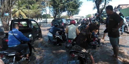 Atasi banjir di kawasan Kahatex, sungai sekitar Rancaekek dikeruk