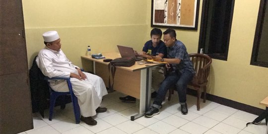 Kuasa hukum minta polisi tak asal tetapkan tersangka makar