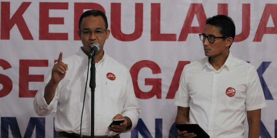 Anies-Sandi belum laporkan spanduk Jakarta bersyariah ke Bawaslu