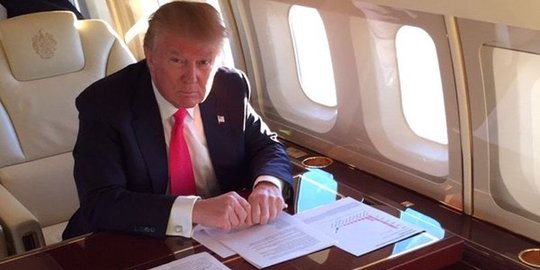 Galaknya pemerintah Jokowi jawab Trump soal kecurangan dagang RI