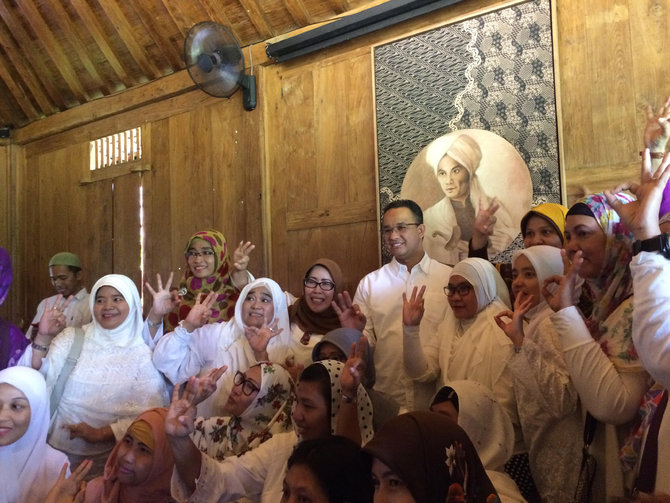 anies terima komunitas penyangdang tunarungu