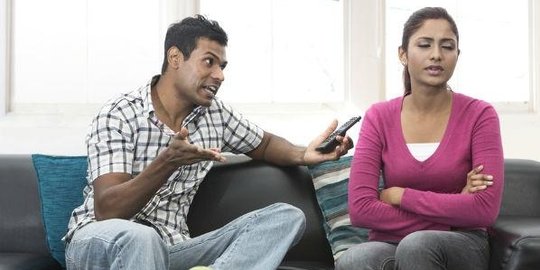 awas, ini 6 bukti doyan film porno bikin rumah tanggamu kacau!