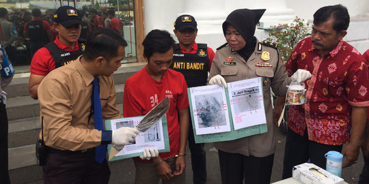 Pembunuh PRT perumahan elit di Surabaya pakai pisau pinjam di warung