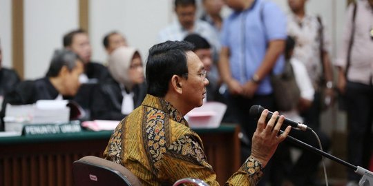 Laporan intelijen alasan polisi minta sidang tuntutan Ahok ditunda