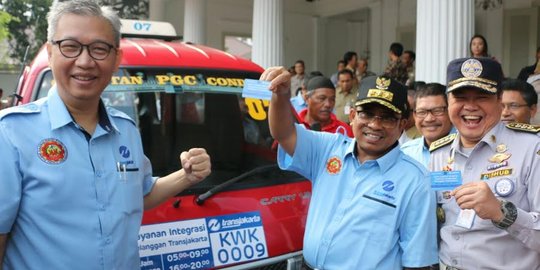 Sumarsono tegaskan program integrasi angkot bukan jiplak ide Anies