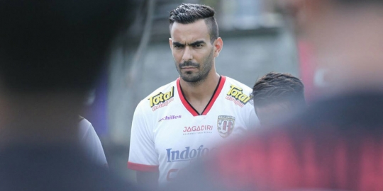 Gelandang Bali United tertantang hadapi sang mantan