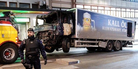 Ini truk maut penabrak kerumunan orang di Stockholm