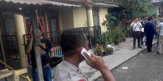 5 Orang sekeluarga dibantai di Mabar Medan, balita selamat